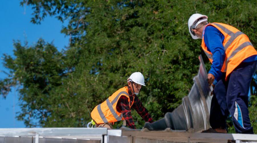 Professional new roof installation services in Sanderson, FL